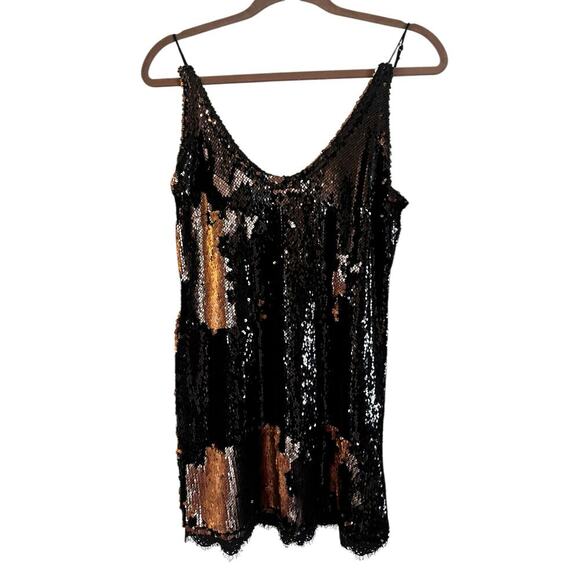Free People Seeing Double Sequin Slip Dress Rose Gold Black Size Medium - Picture 2 of 6